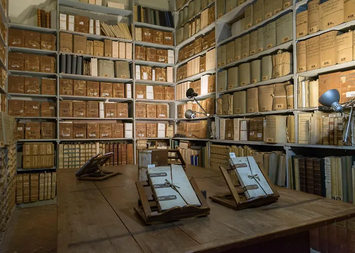 Al Palazzo Del Marchese Di Camugliano Residenza D\'Epoca